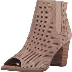 Majorca Perforated Peep Toe Boots | TOMS | Taupe | Size 6